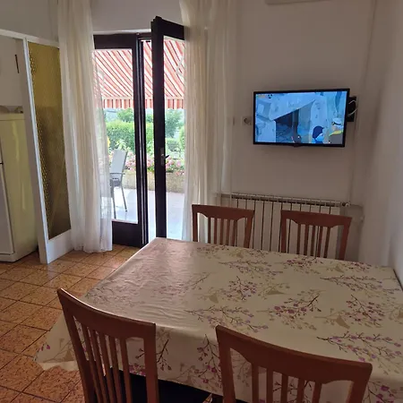 Krebel Apartments - Top Location 4Minute Walk Beach, Strand, Spiaggia Porec Exterior photo