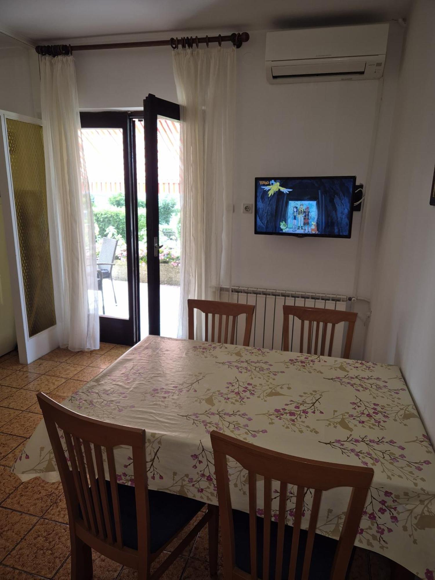 Krebel - Location 4minute Walk Beach, Strand, Apartment